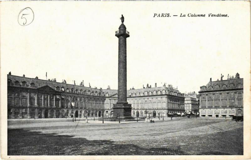 Carte postale ancienne Paris 1e - La colonne Vendome à Paris 1er