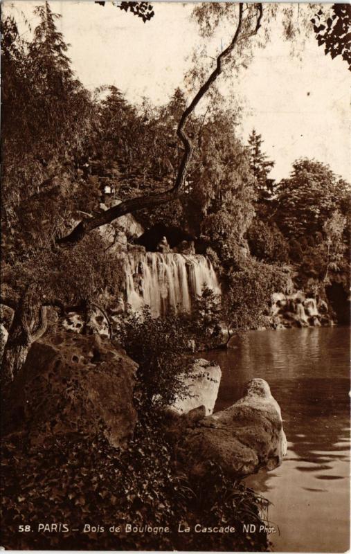Carte postale ancienne Bois de Boulogne - La Cascade à Paris 16e