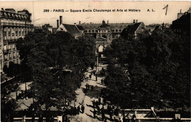 Carte postale ancienne Paris 3e Paris-Square Emile Chautemps et Arts et Métiers à Paris 3e