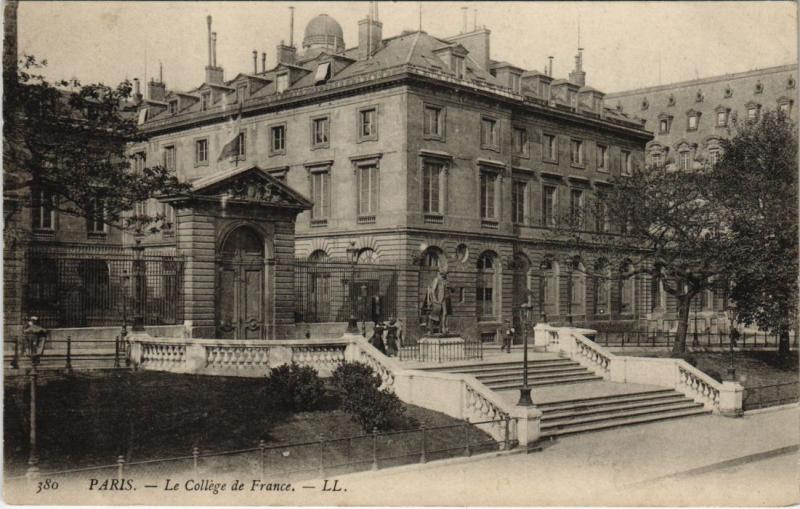 Carte postale ancienne Paris 5e - Le Collège de France à Paris 5e