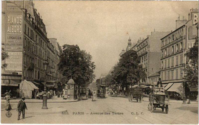 Carte postale ancienne Avenue des Ternes à Paris 17e