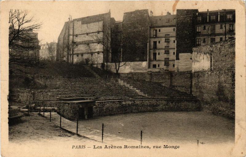 Carte postale ancienne Paris 5e-Les Arénes Romaines-Rue Monge à Paris 5e