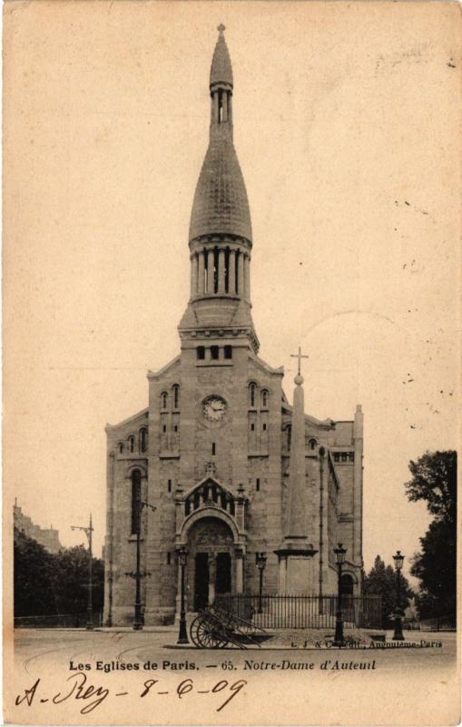 Carte postale ancienne Notre-Dame d'Auteuil à Paris 16e