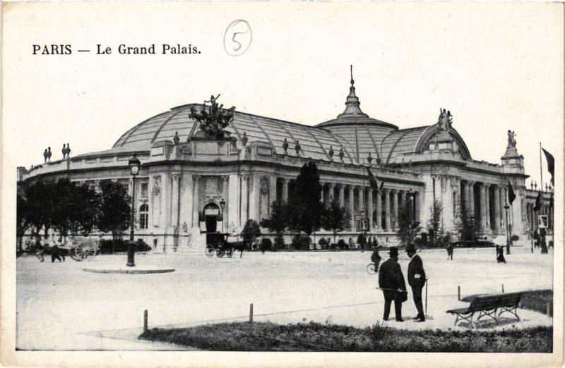 Carte postale ancienne Paris (8e) - Le Grand Palais à Paris 8e
