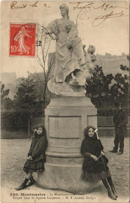 Carte postale ancienne Montmartre - La Montmartroise à Paris 18e