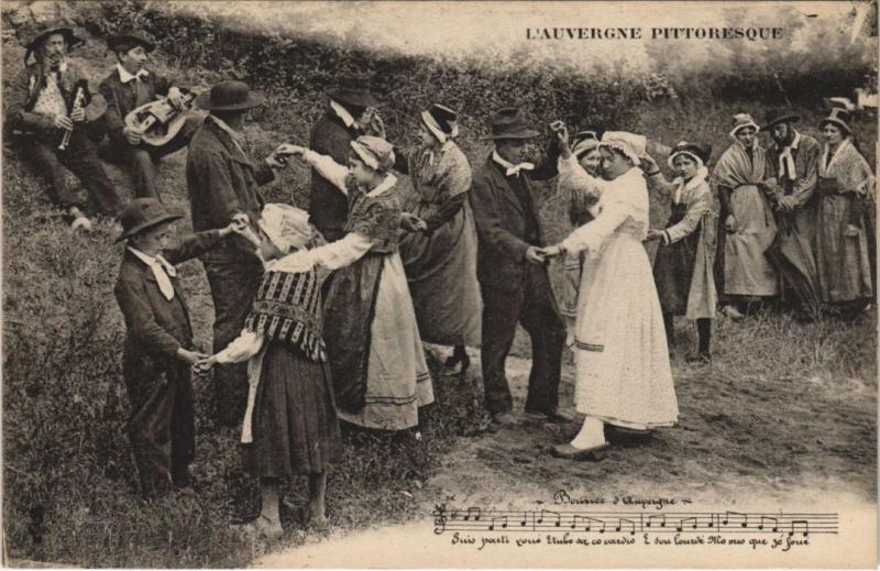Carte postale ancienne Bourre d'Auvergne - Folklore