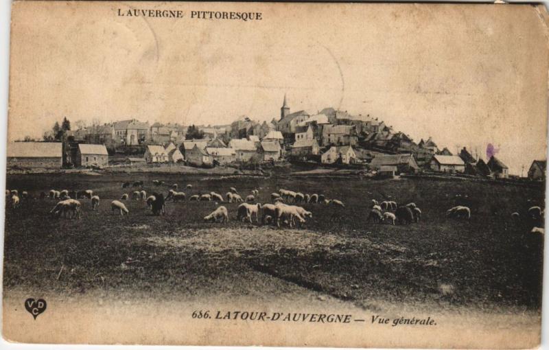 Carte postale ancienne La Tour-d'Auvergne Vue Generale à La Tour-d'Auvergne