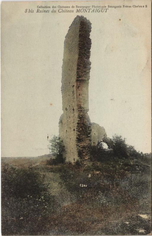 Carte postale ancienne Montaigut Ruines du Chateau Montaigut à Montaigut