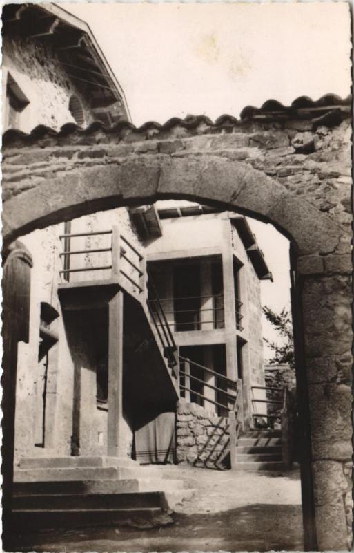 Carte postale ancienne Novacelles Maison de la Colonie de Vacances de Macon à Novacelles