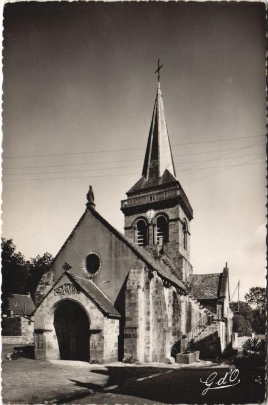 Carte postale ancienne Chambon-sur-Lac Eglise à Chambon-sur-Lac