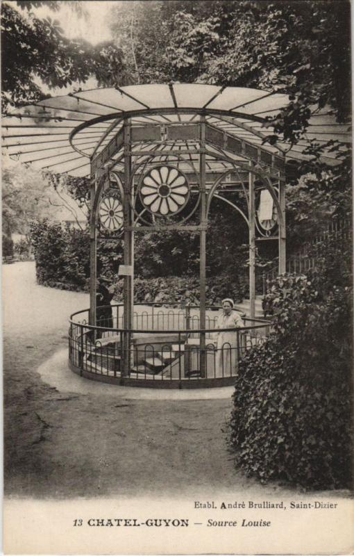 Carte postale ancienne Chatel-Guyon Source Louise