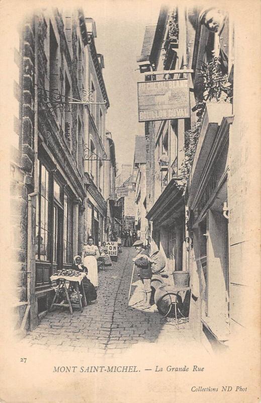 Carte postale ancienne Le Mont Saint Michel - La Grande Rue au Mont-Saint-Michel
