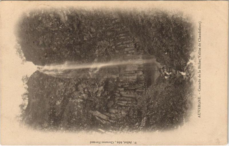 Carte postale ancienne Cascade de la Biche - Vallee de Chaudefour