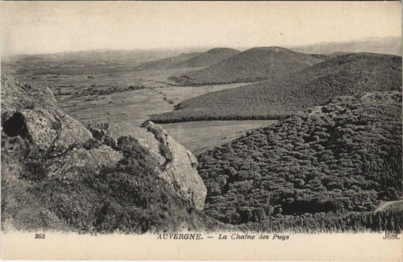 Carte postale ancienne La Chaine des Puys