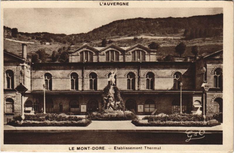 Carte postale ancienne Mont Dore Etablissement Thermal à Mont-Dore