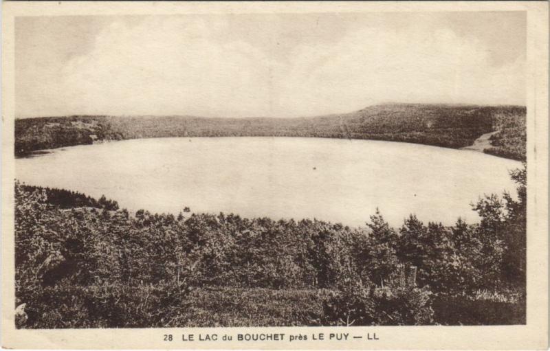 Carte postale ancienne Le Lac Bouchet pres le Puy