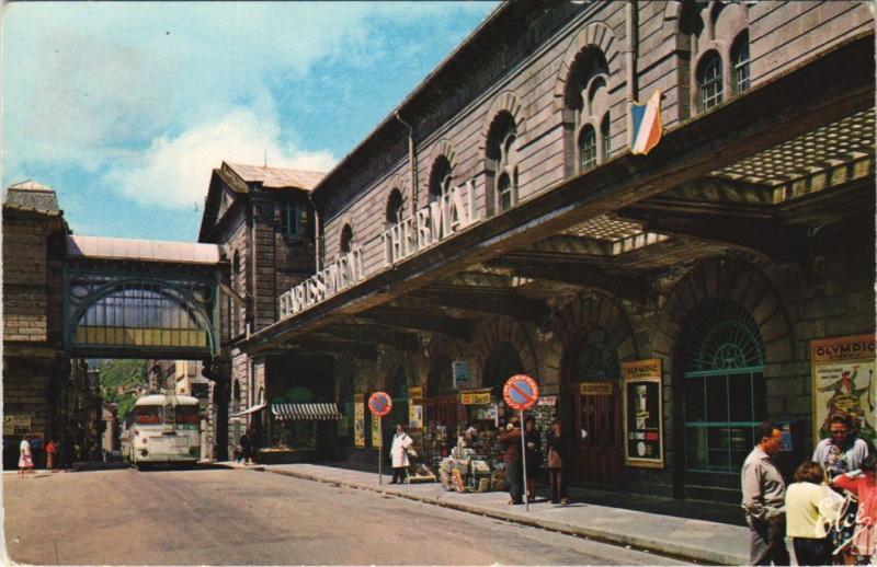 Carte postale ancienne Mont Dore Etablissement Thermal à Mont-Dore