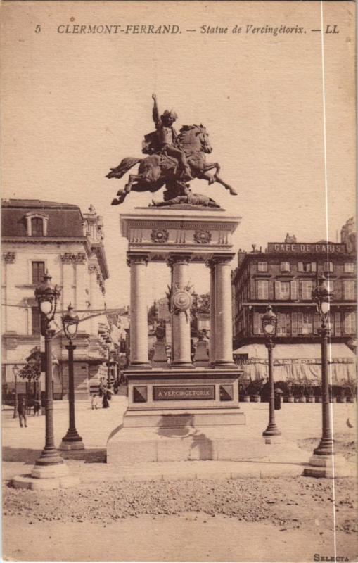 Carte postale ancienne Clermont Ferrand Statue de Vercingetorix à Clermont-Ferrand