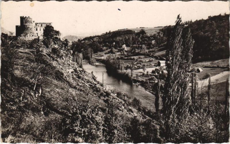 Carte postale ancienne Chouvigny Chateau