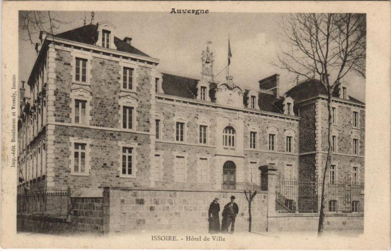 Carte postale ancienne Issoire Hotel de Ville à Issoire