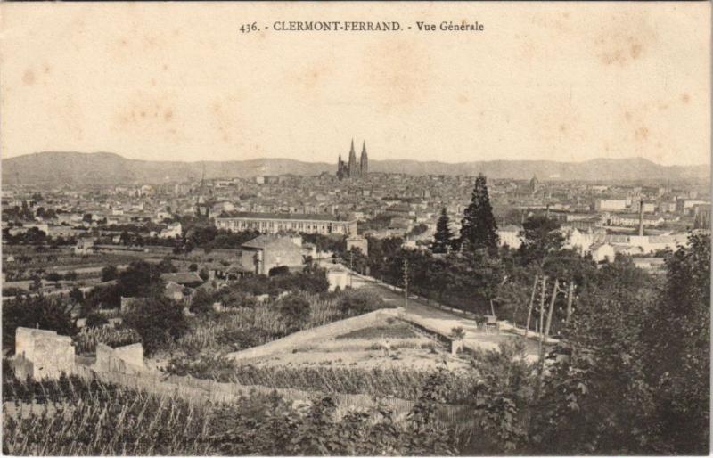 Carte postale ancienne Clermont Ferrand vue generale à Clermont-Ferrand