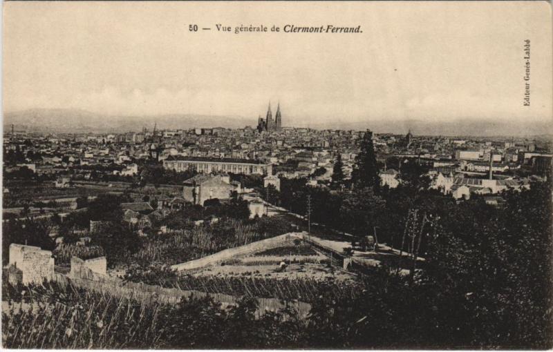 Carte postale ancienne Clermont Ferrand vue generale à Clermont-Ferrand