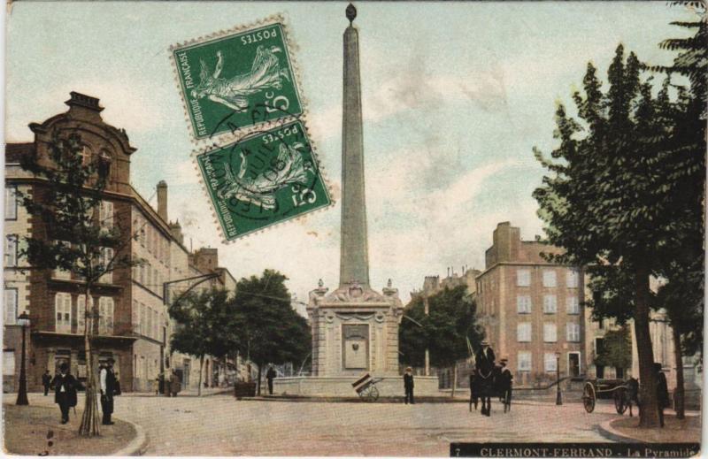 Carte postale ancienne Clermont Ferrand La Pyramide à Clermont-Ferrand