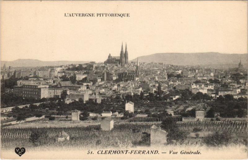Carte postale ancienne Clermont Ferrand vue generale à Clermont-Ferrand