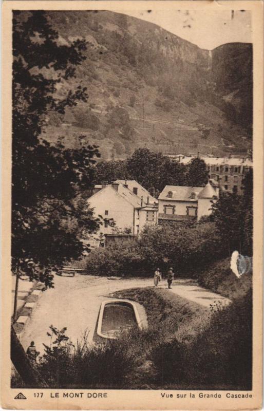 Carte postale ancienne Mont Dore vue sur la Grande Cascade à Mont-Dore