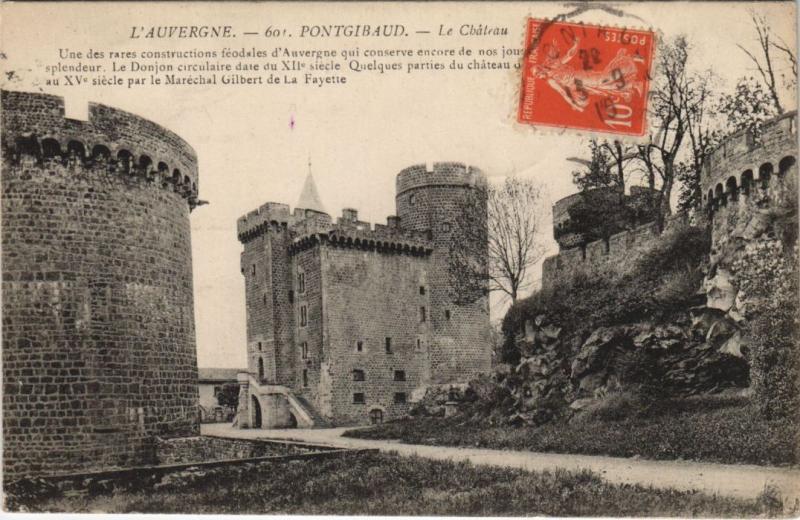 Carte postale ancienne Pontgibaud Le Chateau à Pontgibaud