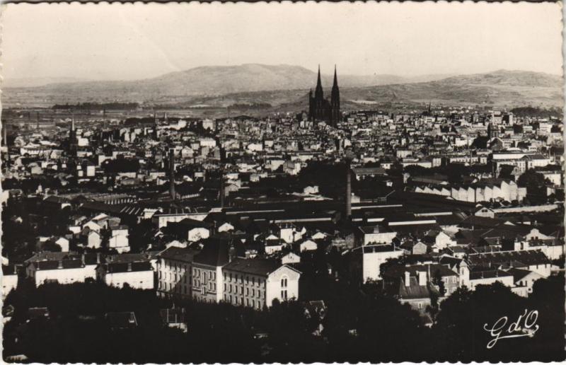 Carte postale ancienne Clermont Ferrand vue generale à Clermont-Ferrand