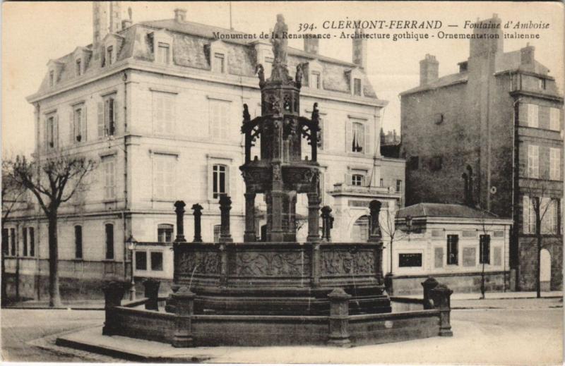 Carte postale ancienne Clermont Ferrand Fontaine d'Amboise à Clermont-Ferrand