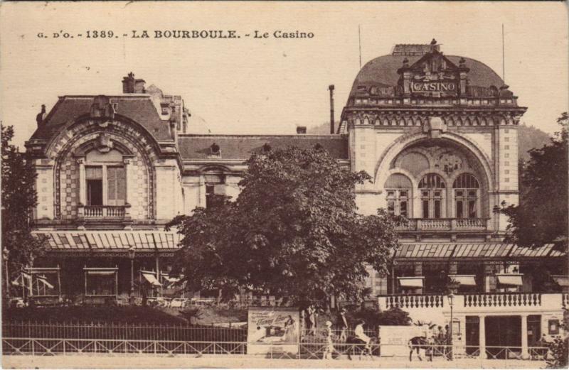 Carte postale ancienne La Bourboule le Casino à La Bourboule