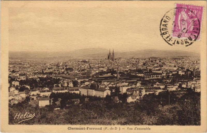 Carte postale ancienne Clermont Ferrand vue d'ensemble à Clermont-Ferrand