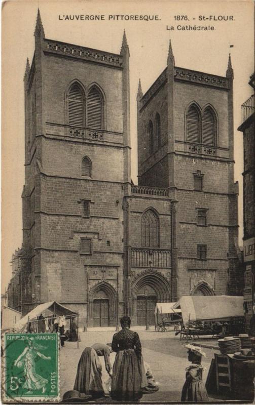 Carte postale ancienne Saint-Flour La Cathedrale à Saint-Flour