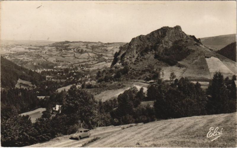 Carte postale ancienne La Roche Vendeix et Vue sur la Vallee