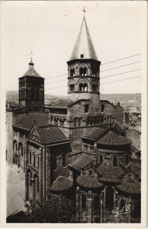 Carte postale ancienne Clermont Ferrand Eglise Notre Dame du Port à Clermont-Ferrand