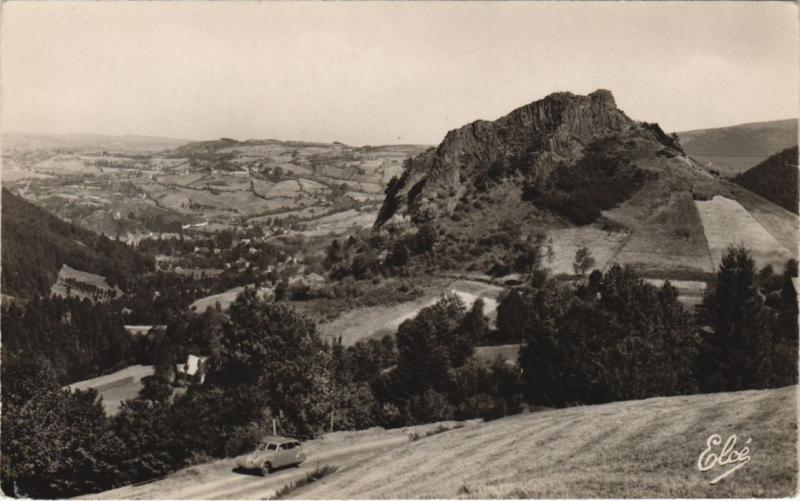 Carte postale ancienne La Roche Vendeix et Vue sur la Vallee