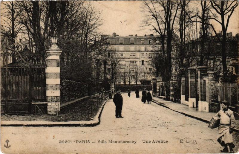 Carte postale ancienne Villa Montmorency - Une Avenue à Paris 16e