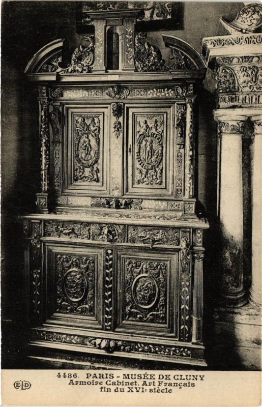 Carte postale ancienne Paris 5e-Musée de Cluny-Armoire Cabinet à Paris 5e