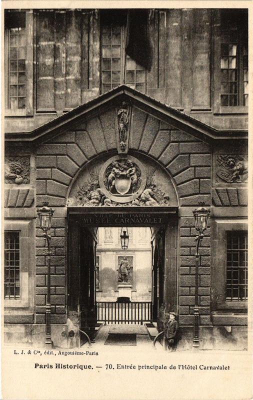 Carte postale ancienne Paris 3e Paris-Entrée principale de l'Hotel Carnavalet à Paris 3e