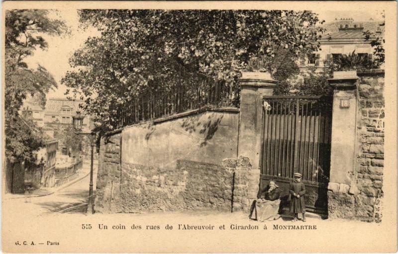 Carte postale ancienne Un coin des rues de l'Abreuvoir et Girardon à Montmartre à Paris 18e