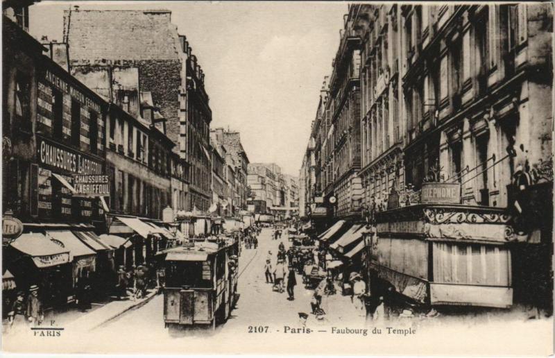 Carte postale ancienne Paris 3e Faubourg du Temple à Paris 3e