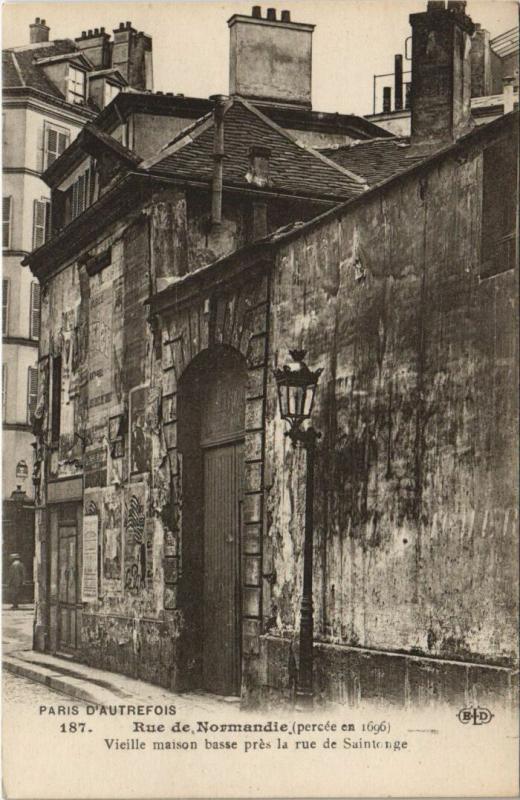 Carte postale ancienne Paris 3e Rue de normandie Rue de Saintonge à Paris 3e