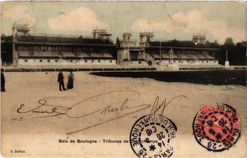 Carte postale ancienne Bois de Boulogne - Tribunes de Longchamps à Paris 16e