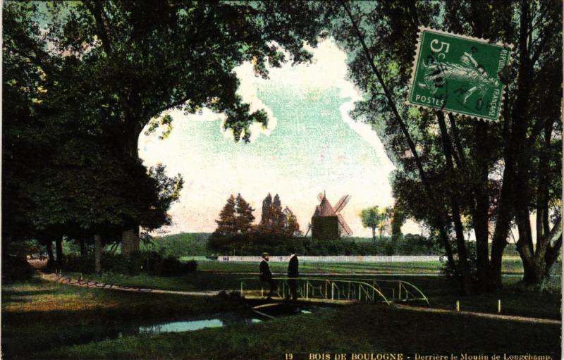 Carte postale ancienne Bois de Boulogne - Derrière le Moulin de Longchamp à Paris 16e