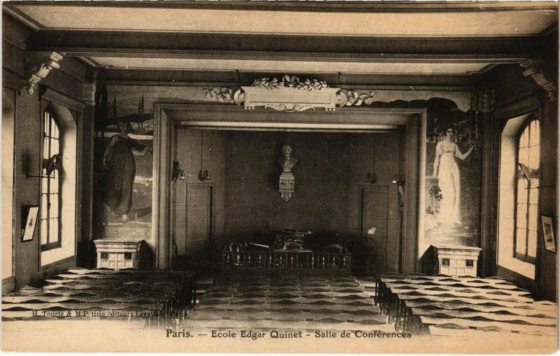 Carte postale ancienne Ecole Quinet - Salle de Conférences à Paris 9e
