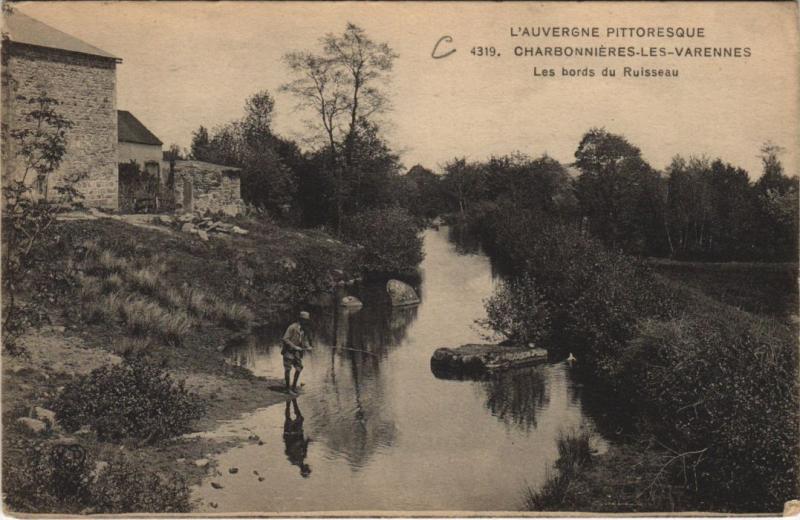Carte postale ancienne Charbonnieres-les-Varennes Les Bords du Ruisseau