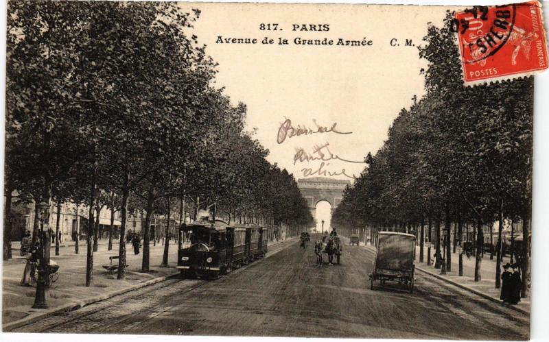 Carte postale ancienne Avenue de la Grande Armée à Paris 17e