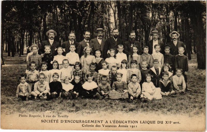 Carte postale ancienne Paris 12e (Dep.75) Société d'Encouragement a l'Education Laique à Paris 12e